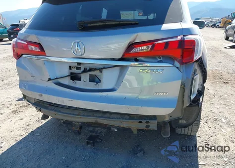 2016 Acura Rdx Advance Package z USA, uszkodzony, nr VIN 5J8TB4H74GL804859